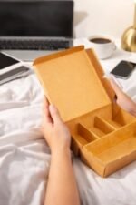 Disposable 50-Pack 4 Section Meal Box with Lid - Image 2