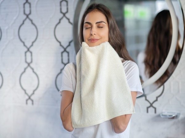 Face Towel suppliers in dubai