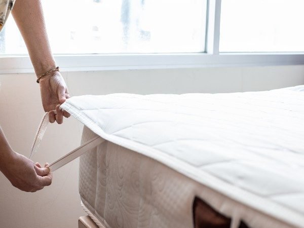 Holiday Home Mattress Protector Linen suppliers in dubai